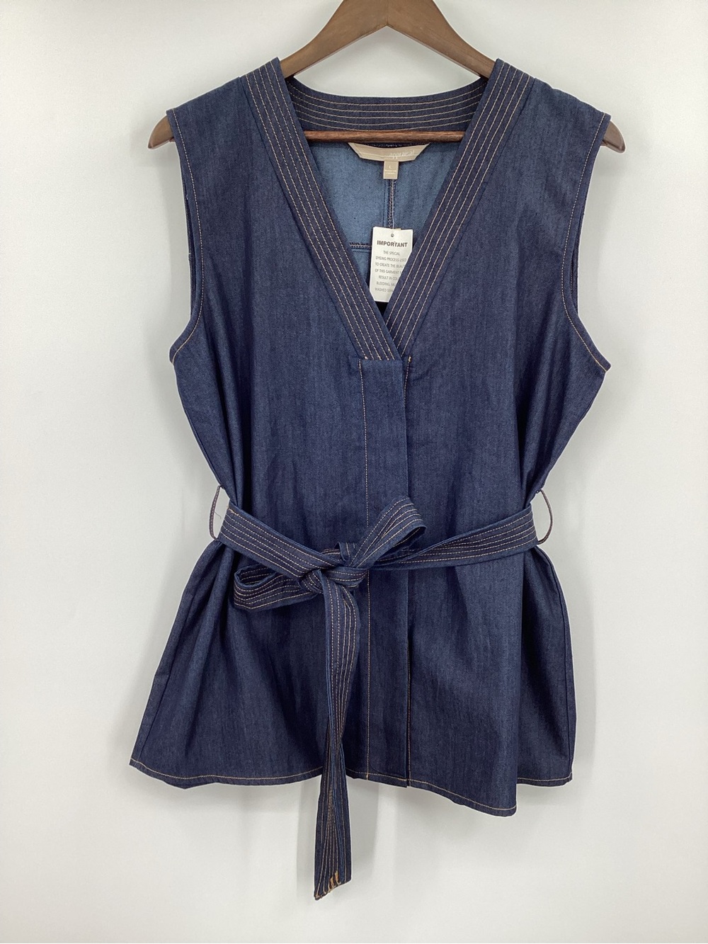 Sleeveless Chambray Tie-Waist Tunic Top - Blue